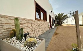 La Graciosita Traditional Home